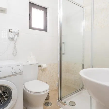 Stayhub Ocean Horizon Sea View & Pool Apartament *