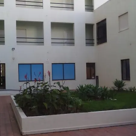 Apartament Cartaia Leste